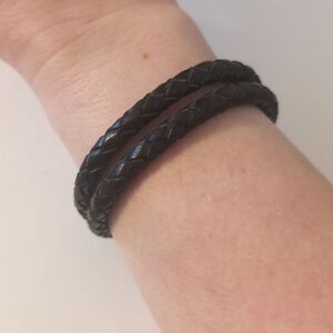 632 Black Leather Braided‎